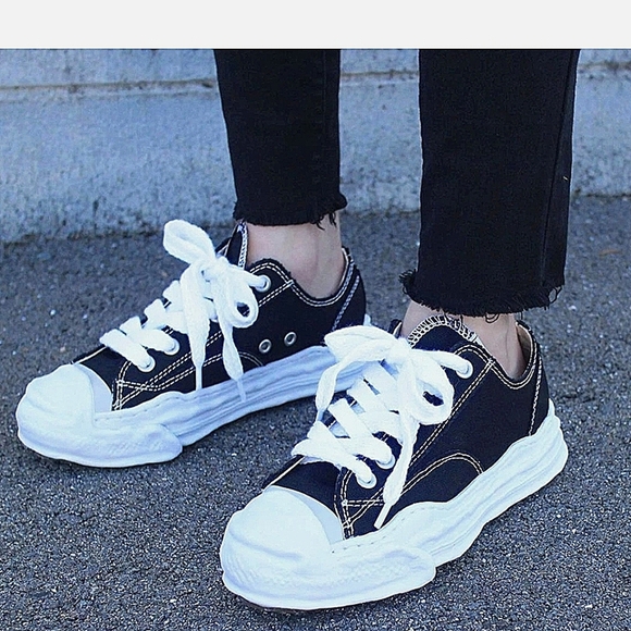 Maison Mihara Yasuhiro-Black "Hank" OG Sole Canvas Low-top Sneaker-Size 36 - Picture 3 of 17